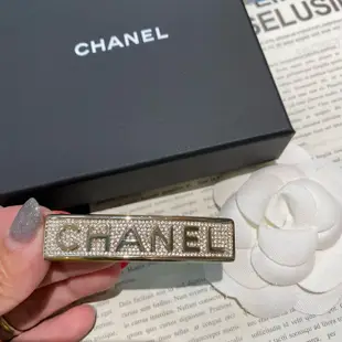 【翰貝格名牌館】全新真品 Chanel 爆款 Barrette 金色 字母 金屬 滿鑽 水鑽 髮夾 AB5651