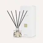 VAUCLUSE Pear & Freesia Reed Diffuser 100ml - Elegant Fruity Floral Aroma, Eco R