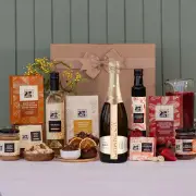Maggie Beer's Family Gatherings With Chandon Hamper