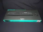 Logitech - Performance Wireless Keyboard and Mouse Combo MK825