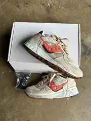 Saucony Shadow 5000 Unisex Men Women Beige Blue Casual Lifestyle Sneakers 3.5