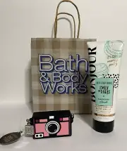Bath & Body Works Emily In Paris Macaron Cloud Body Cream Hand Sanitizer Holder