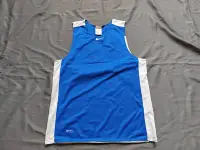 在飛比找Yahoo!奇摩拍賣優惠-二手Nike中華台北配色籃球球衣  SZ XL