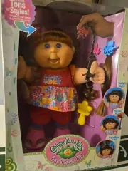 2009 Cabbage Patch Kids Pop N Style Kid Girl Doll NIB