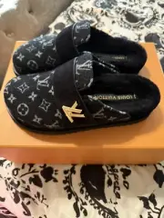 Louis Vuitton Cosy Flat Clog Shearling Monogram Black Sold Out