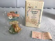 Vintage 1995 Cherished Teddies "Town Tattler" CRT-109