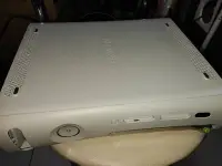 在飛比找Yahoo!奇摩拍賣優惠-微軟 microsoft XBOX360 三紅 單主機無其他