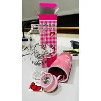 在飛比找蝦皮購物優惠-全新 hello kitty 耐熱玻璃水瓶 容量約500ml