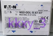 1 PCS NEW EATON two-position pushbutton switch head M22-DDL-S-X7/X7