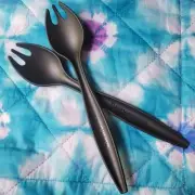 Tupperware Salad Forks 12" Black Pair Tongs Server Pasta Fruit Picnic
