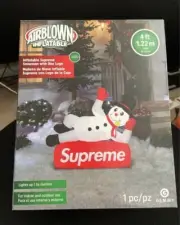 Supreme Inflatable Snowman FW22 Brand New Authentic In Hand