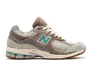 New Balance 2002R atmos Oasis M2002RAM