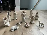Nativity Set Carved Look Similar To Willow Tree Angels