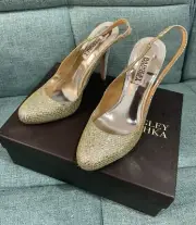 Women’s Dress Shoe Size 6 1/2M