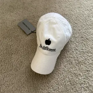 Balenciaga be different apple cap 巴黎世家蘋果logo帽白