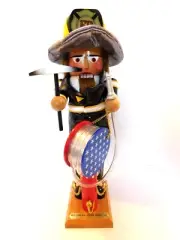 STEINBACH FIREFIGHTER MUSICAL S1785 ‘AMERICA’S BRAVEST’ 19” SIGNED ORIGINAL BOX
