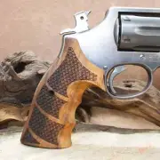Smith & Wesson K/L Frame Squarebutt Solid TURKISH WALNUT WOOD Grips Hand Made