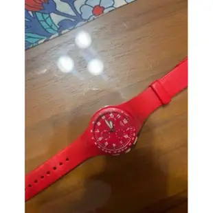 swatch紅色手錶