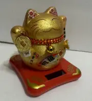 Solar Powered Maneki Neko Welcoming Lucky Hands Waving Fortune Cat In Gold 4”