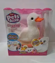 Zuru Pets Alive Mama & Baby Surprise Mama Duck & Baby Ducklings