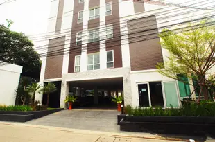曼谷麗思奇公寓旅館Riski Residence Bangkok