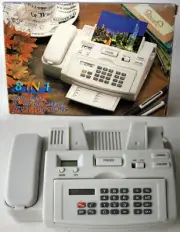 VINTAGE 90'S 8 in 1 FAX MACHINE SHAPED AM/FM RADIO CALCULATOR LCD CLOCK NEW !