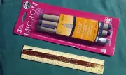 Sakura Pigma Micron 01 Black ink drawing pens, Line Width 0.25mm 3 pack unopened