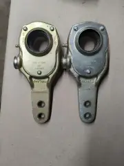 2- Haldex Midland KN44051 Brake Slack Adjusters NOS