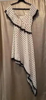 BooHoo Blk and White Polka Dot Dress