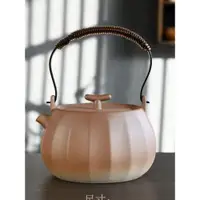 在飛比找ETMall東森購物網優惠-圍爐煮茶柴燒炭燒提梁壺溫茶煮茶器簡約戶外家用粗陶套裝茶壺茶杯