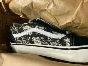 VANS 36 Old Skool Reissue 50th Anniversary Holiday Pirate Santa Men's 7.5 Wmns 9
