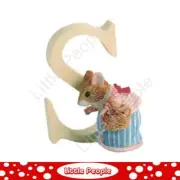 Peter Rabbit Letters - Letter "S" with Mrs Tittlemouse