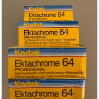 在飛比找蝦皮購物優惠-柯達Ektachrome 64 絕版正片 (120底片）