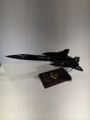 USAF Lockheed SR-71 Blackbird Desk Display Supersonic Model 1/63 SC Airplane