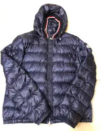 在飛比找Yahoo!奇摩拍賣優惠-(已售出)MONCLER 輕羽絨外套#THOM BROWNE