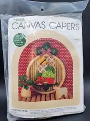 1984 Leisure arts Plastic Canvas Capers 6” X 8” Vegetable ring Kitchen