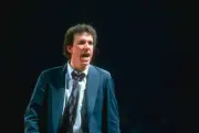 Head coach Doug Collins Chicago Bulls shouts at his player Basketball 1988 Photo