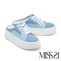 在飛比找momo購物網優惠-【MISS 21】玩味丹寧老花綁帶休閒厚底穆勒拖鞋(藍)