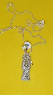 cadena y dije de la santa muerte plata 925 silver 30’largo hechoenmexico 6 gr