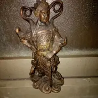 在飛比找蝦皮購物優惠-早期的韋馱尊天菩薩的銅像一尊，寬10cm, 高19cm, 希