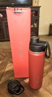 22oz Iron Flask Wide Mouth Water Bottle. Red