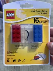 LEGO Blue USB Flash Drive with Red Brick PNY 16GB USB 2.0 TYPE A NEW Masters