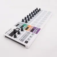 在飛比找蝦皮商城優惠-Arturia BeatStep PRO 多功能MIDI控制