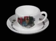 RARE! VINTAGE WEDGWOOD PETER RABBIT MINIATURE TEACUP & SAUCER SET NEW IN BOX