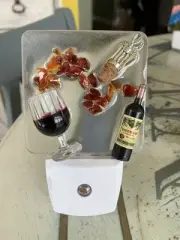 “Wine Time” Led Dusk To Dawn Night Light Resin