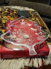 Mikasa Crystal Christmas Tree Clear Plate 7" WY158/502 NIB