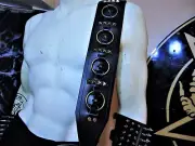 OLD SCHOOL RINGED LEATHER GUITAR STRAP BUCKLE UP ...(MDLS0398).. KARL SANDERS