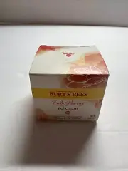 Burt's Bees "Truly Glowing" Gel Cream Face Moisturizer, 1.8 Oz, New in box