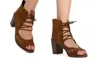 Breckelles Gabby Lasercut Stacked Chunky Heel Peep Toe Sandal S 8.5