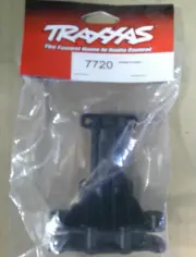 TRAXXAS 7720 BULKHEAD UPPER FRONT